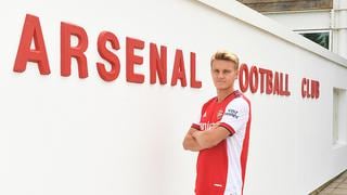 Por todo lo alto: Arsenal presentó a Martin Odegaard ante sus hinchas en el Emirates Stadium