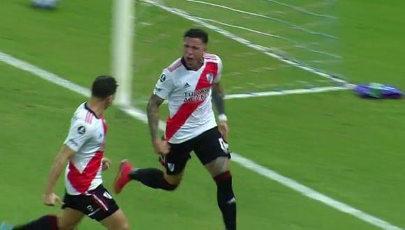 Gol de Enzo Fernández para el 1-1 en River Plate vs. Fortaleza. (Captura: ESPN)