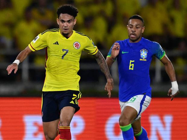Luis Díaz fue la gran figura de la gran remontada de Colombia por 2-1 ante Brasil en el Estadio Metropolitano de Barranquilla. (Foto: AFP)