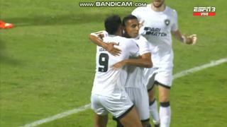 ¡Definición exquisita! Gol de Victor Sá para el 1-0 de Botafogo vs. César Vallejo