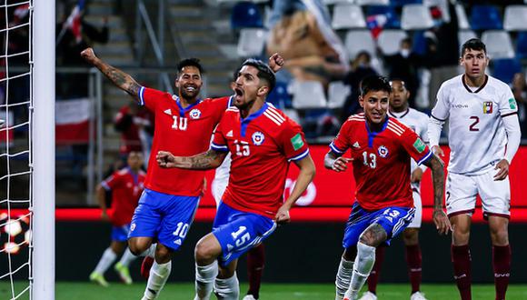 Chile no clasifica a un Mundial desde Brasil 2014, en el que llegó hasta octavos de final. (Getty)