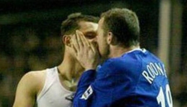 Wayne Rooney también celebró de esta forma cuando estaba en el Everton. (Caputura)