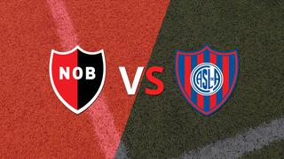 Comenzó el segundo tiempo y Newell`s está empatando con San Lorenzo en el Coloso del Parque