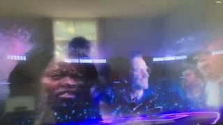 Surrealista: así interpretó Bono en holograma la canción oficial de la Eurocopa 2021 [VIDEO] 