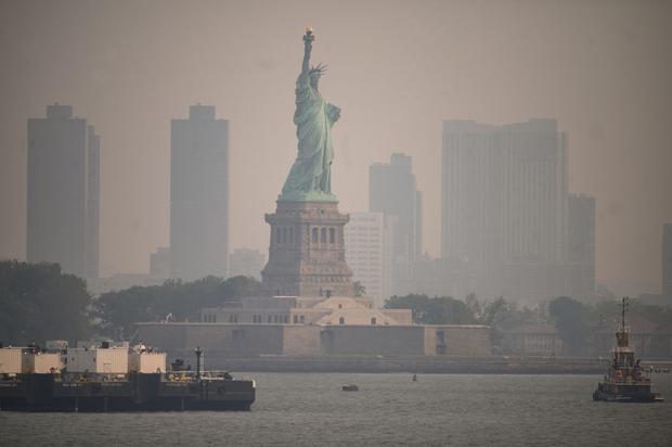 La Estatua de la Libertad desde el ferry de Staten Island el 6 de junio de 2023 (Foto: Ed Jones / AFP)