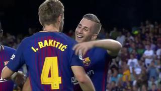 Para verlo una y mil veces: el increíble caño de Rakitic para el gol de Deulofeu