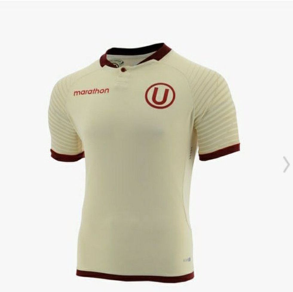 Universitario de Deportes oficializó la camiseta que utilizará en el