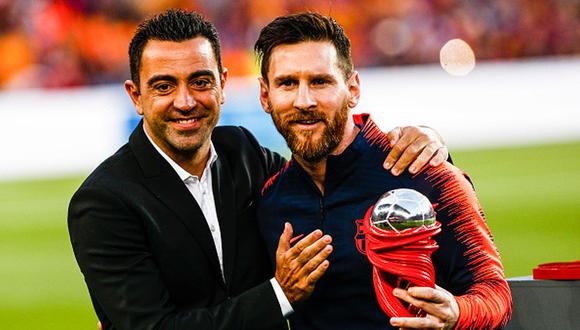 Lionel Messi y Xavi Hernández fueron compañeros en el FC Barcelona hasta mediados  de 2015. (Foto: Getty Images)