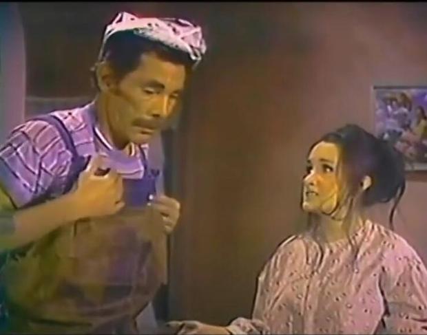 Supuestamente Don Ramón y su esposa en "Los super genios de la mesa cuadrada" (Foto: Televisa)
