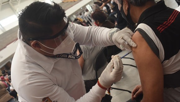 Vacuna COVID-19 en México, regístrate aquí: ¿Dónde vacunarte y cómo inscribirte vía Internet? (Foto: Getty Images)