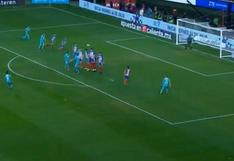 Golazo de tiro libre: Aldrete puso en ventaja a Cruz Azul para 2-1 sobre Chivas en Estadio Akron [VIDEO]