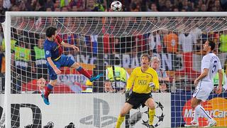 Las veces que Messi 'desmintió' a Pelé: goles de derecha, de cabeza y regates alucinantes [FOTOS]