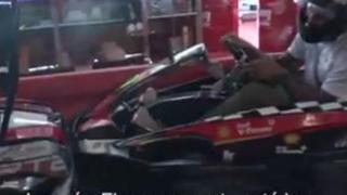 Juan Vargas disfrutó de un día de 'Karting' con el plantel de Real Betis