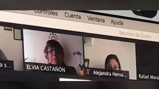 Profesora genera indignación por humillar a un alumno que se conectó a clase desde un cibercafé