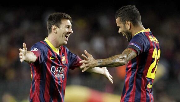 Dani Alves compartió vestuario con Lionel Messi. (Foto: AFP)