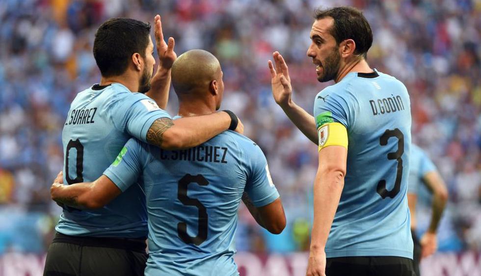 Uruguay selló su pase a octavos de final del Mundial Rusia 2018. (Fotos: Agencias)