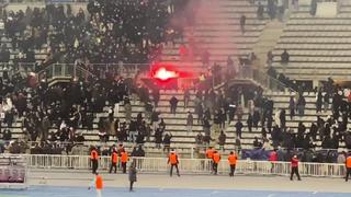 La violencia no termina: la batalla de bengalas que causó la suspensión del París FC vs. Lyon [VIDEO]