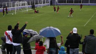 Selección Peruana recibió aliento en su primera práctica en Uruguay