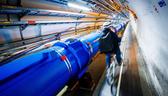 La finalidad del CERN es la de estudiar la estructura del universo, pero su función no ha estado exenta de cierta polémica. (Foto: AFP)