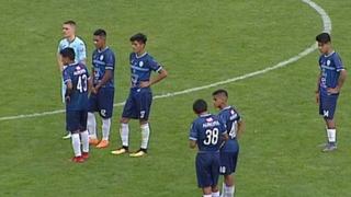 ‘Walk over’ insólito en Bolivia: caían 5-0 en el primer tiempo y volvieron del descanso con seis jugadores
