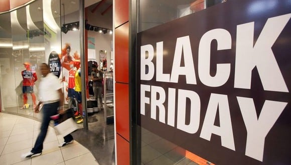 En noviembre diversas tiendas por departamento y comercios lanzan ofertas por el Black Friday y el Cyber Monday (Foto: AP)