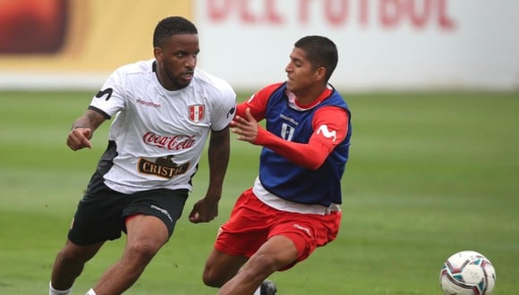 Jefferson Farfán está en buenas condiciones para los partidos de Eliminatorias, aseguró Ricardo Gareca. (Foto: Selección Peruana)