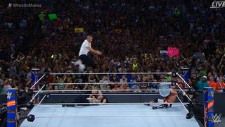 Shane McMahon y sus arriesgadas maniobras ante AJ Styles en WrestleMania 33 (VIDEO)