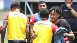 Parte clave del grupo: Tapia visitó los entrenamientos de la Selección Peruana en la Videna