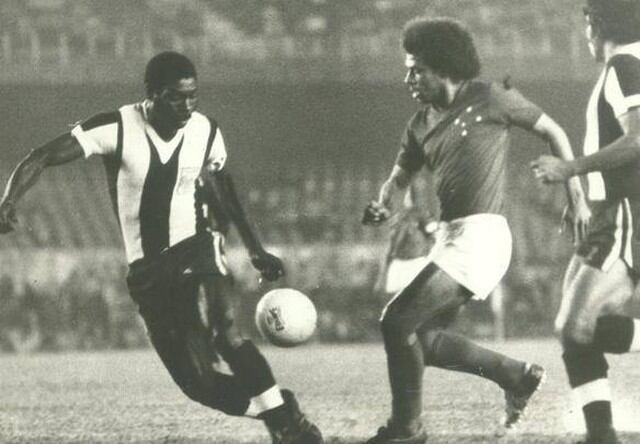 3. Cruzeiro 7-1 Alianza Lima - Copa Libertadores 1976 (GEC)