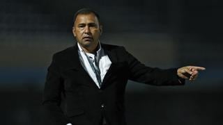 Por los malos resultados: Harold Rivera dejó de ser entrenador de Independiente Santa Fe