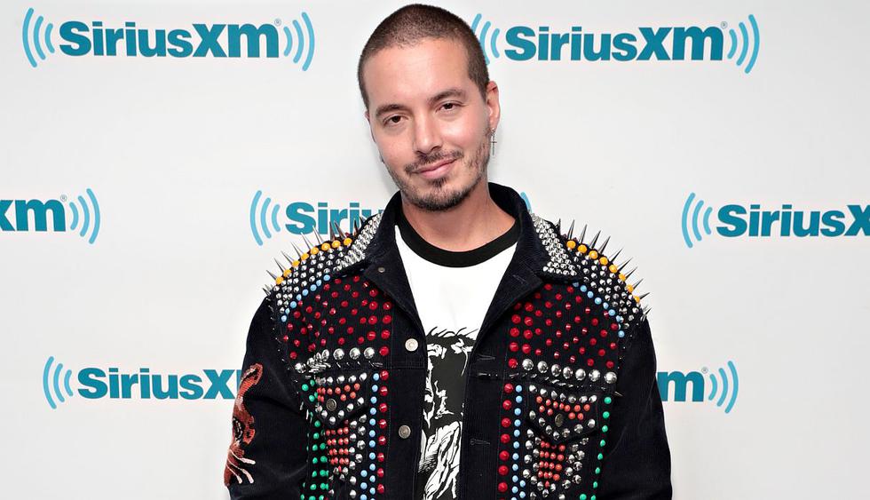 J Balvin usa extravagante avioneta para promocionar su tema "Con altura". (Foto: @jbalvin)