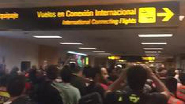 Tomaron el aeropuerto: gran masa de fanáticos del Flamengo aterrizaron en Lima para vivir la Copa Lbiertadores