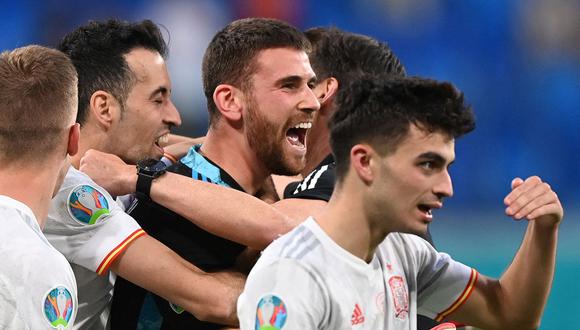 Con gran actuación de Unai Simón, España ganó 3-1 a Suiza en penales y clasificó a la semifinal de la Eurocopa. (Foto: AFP)