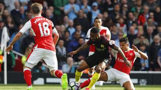 Arsenal igualó 2-2 con el Manchester City en un gran partido por la Premier League