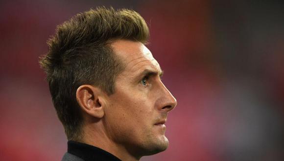Miroslav Klose fue ayudante de Flick en el Bayern y de Löw en la selección alemana. (Foto: getty Images)