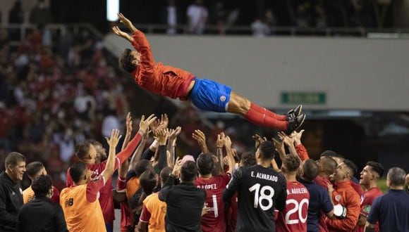 Costa Rica dio la sorpresa y venció a Estados Unidos en el cierre del octagonal final de Concacaf. (Foto: AFP)