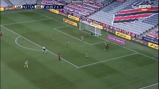 Se le complica al aurinegro: Nikao pone el 1-0 para Paranaense vs. Peñarol [VIDEO]