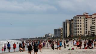 Playas de Florida fueron reabiertas al público en medio de la pandemia del COVID-19 [FOTOS]