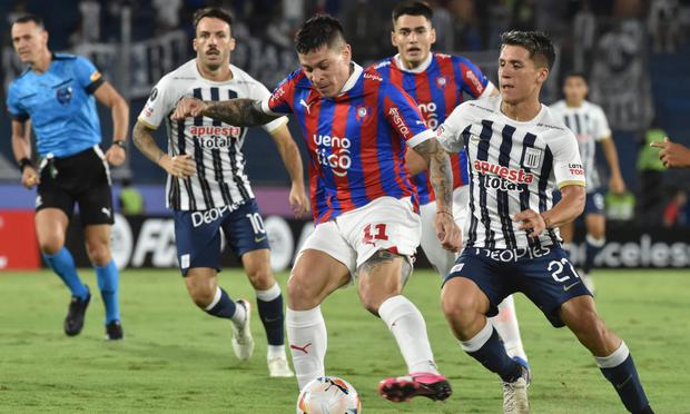 Alianza Lima y Cerro Porteño se midieron en la Nueva Olla. (Foto: Libertadores)
