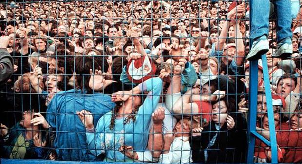 Inglaterra, 1989. Avalancha en el Estadio Hillsborough. (Foto: internet)