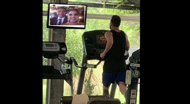 Los mejores memes de Lionel Messi entrenando viéndose a sí mismo.