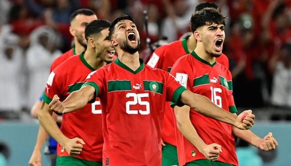 Marruecos clasifica a cuartos de final tras ganar por penales a España. (Foto: AFP)