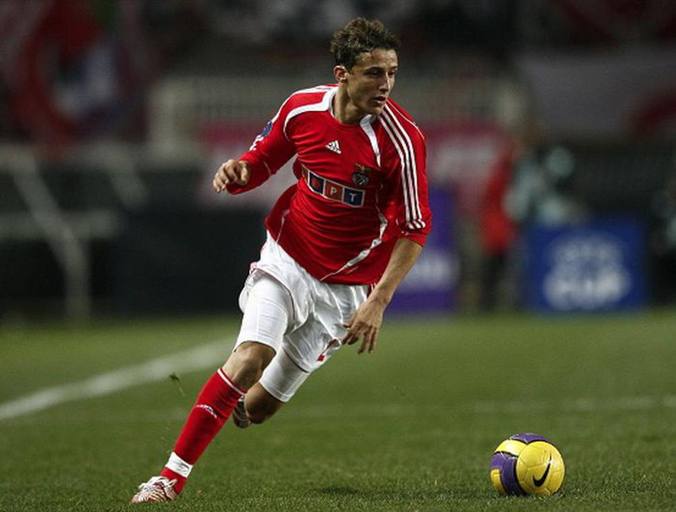 David Luiz fue al Chelsea por 25 millones de euros.