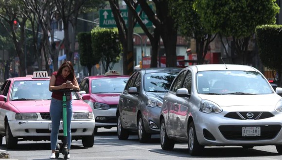Hoy No Circula del lunes 18 de julio: revisa los autos que no podrán salir en México (Foto: Cuartoscuro)