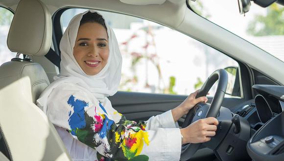 El nuevo programa de Ford se llama “Ford Driving Skills for Life For Her” y capacita a las nuevas conductoras en las vías cerradas del campus de la Universidad Effat, en la localidad de Jeddah. (Difusión/Ford)