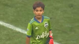 Cumplió su sueño: niño con leucemia jugó con Raúl Ruidíaz en amistoso del Seattle Sounders [VIDEO]