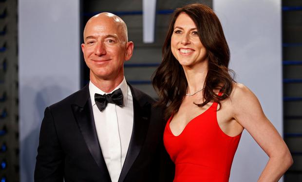 MacKenzie Bezos: Ex esposa de Jeff Bezos promete donar mitad de su fortuna de Amazon a la caridad. (Reuters).