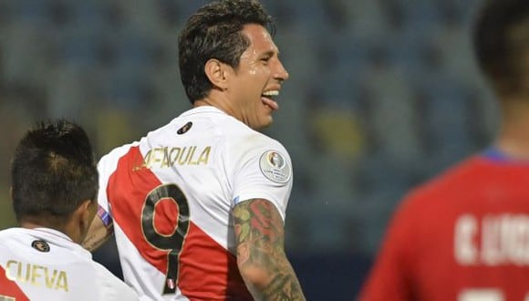Gianluca Lapadula ya tiene tres goles con camiseta de Perú. (Foto: AFP)