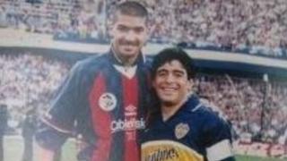 Con las de Messi y Maradona: Abreu presumió tener más de 1600 camisetas en su colección