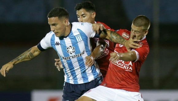 Racing y Rentistas empataron 1-1 por la fecha 1 de los grupos de la Copa Libertadores 2021. (AFP)